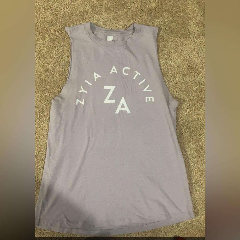 Small Zyia Tank